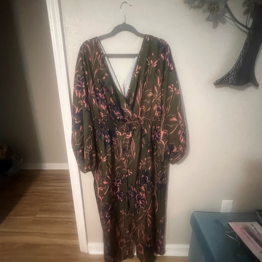 BloomChic Pink and Green V-Neck Jumpsuit